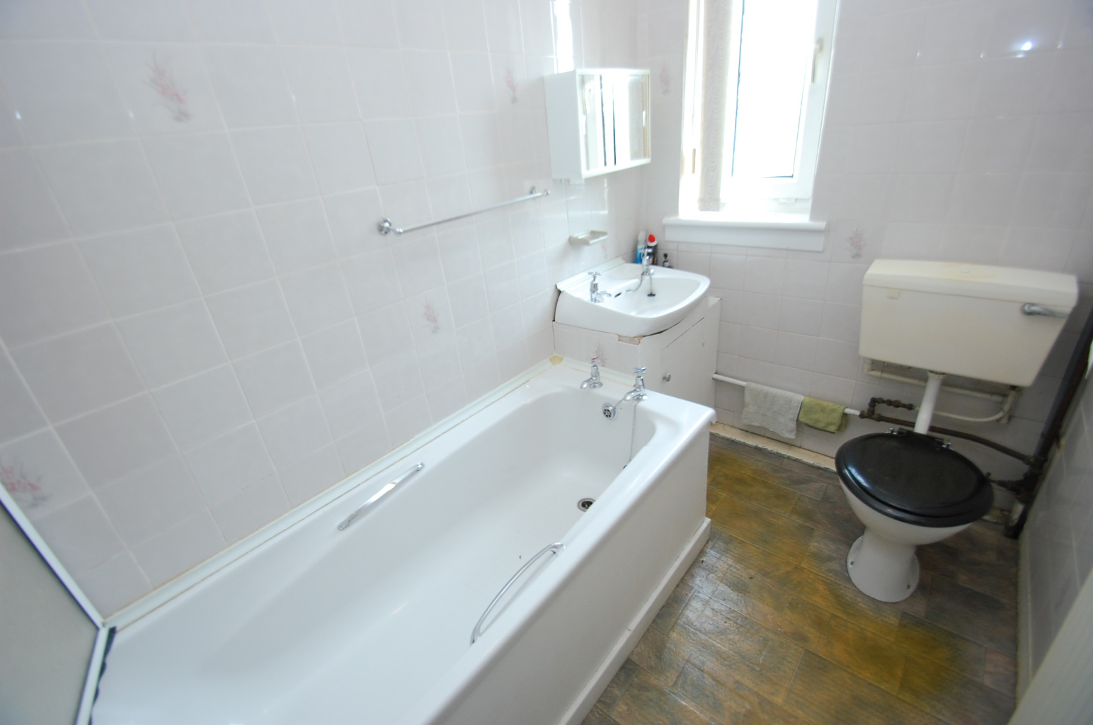 3 bed flat for sale in Leithland Road, Glasgow  - Property Image 14