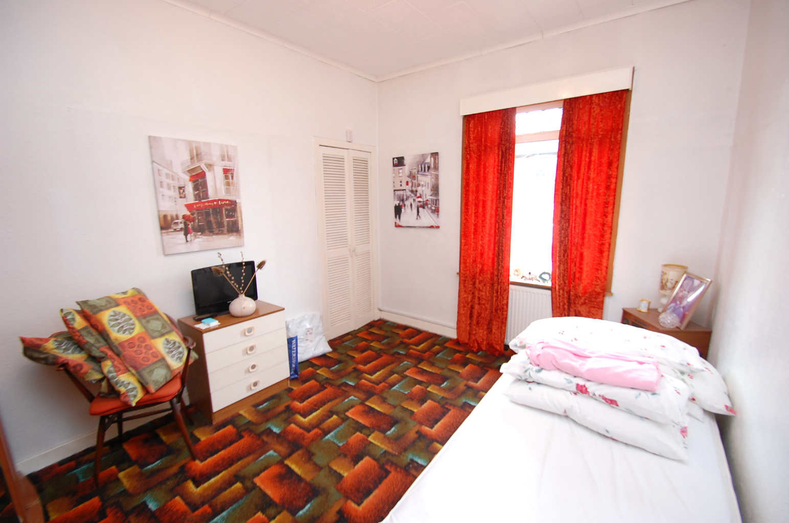 3 bed flat for sale in Chirnside Road, Glasgow  - Property Image 9