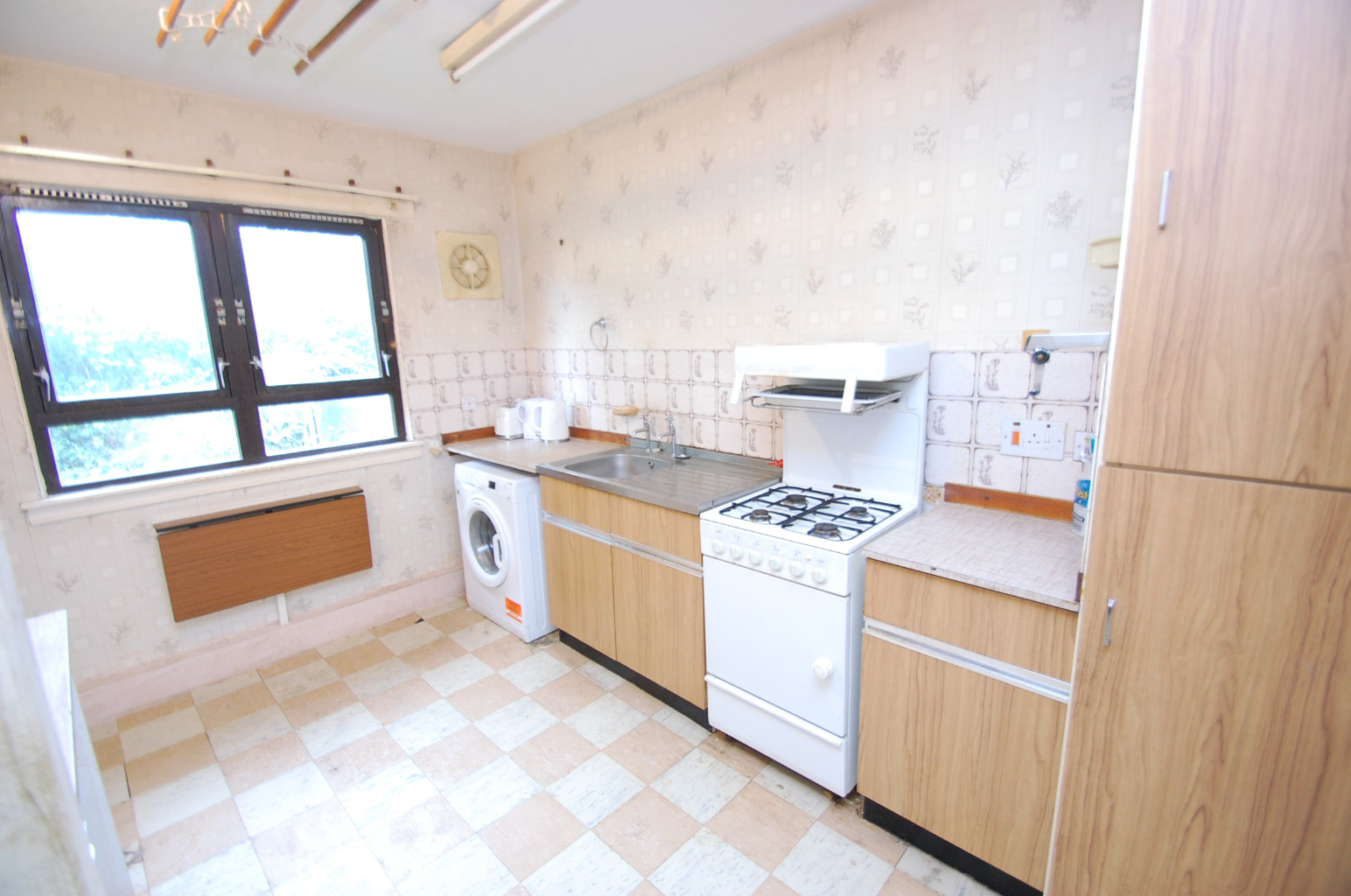 3 bed flat for sale in Moulin Circus, Glasgow  - Property Image 3