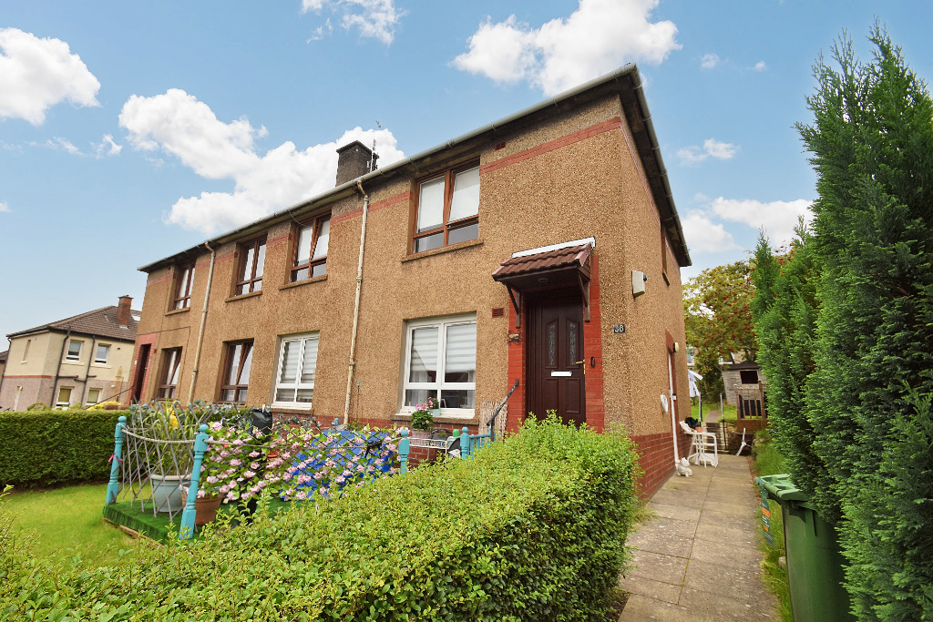 2 bed flat for sale in Hyndlee Drive  - Property Image 1