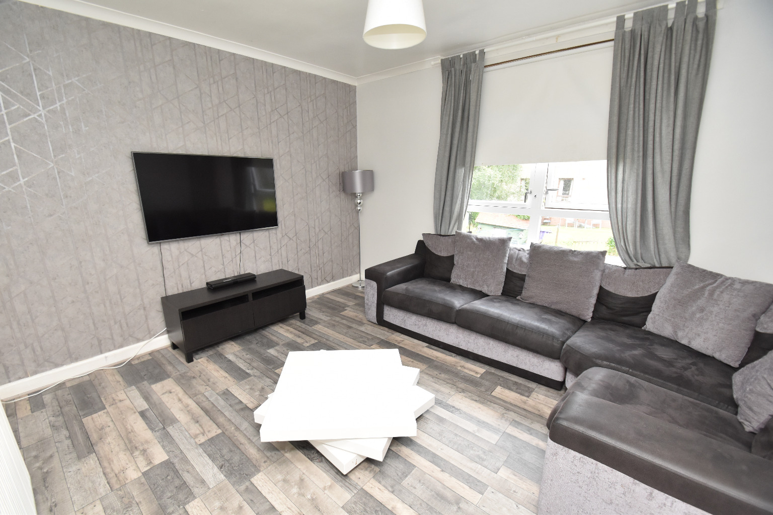 2 bed flat for sale in Hyndlee Drive  - Property Image 3