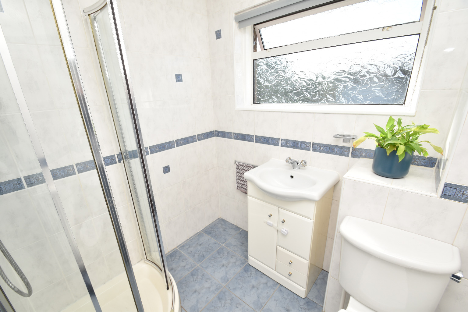 3 bed terraced house for sale in Crookston Path, Glasgow  - Property Image 9