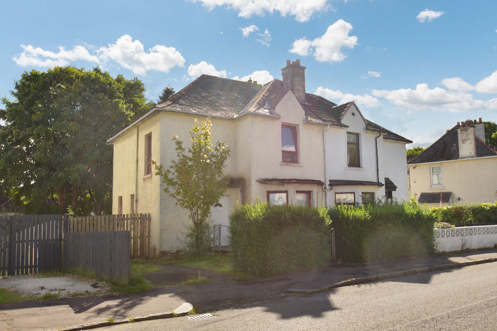 4 bed semi-detached house for sale in Ashkirk Drive  - Property Image 1