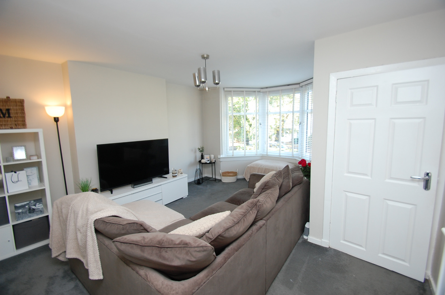 4 bed semi-detached house for sale in Bellahouston Drive, Glasgow  - Property Image 2