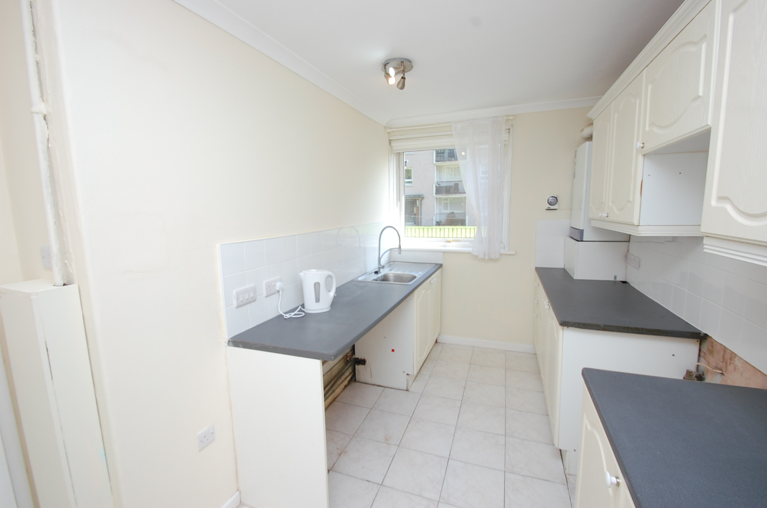 2 bed flat for sale in Hillington Quadrant  - Property Image 6