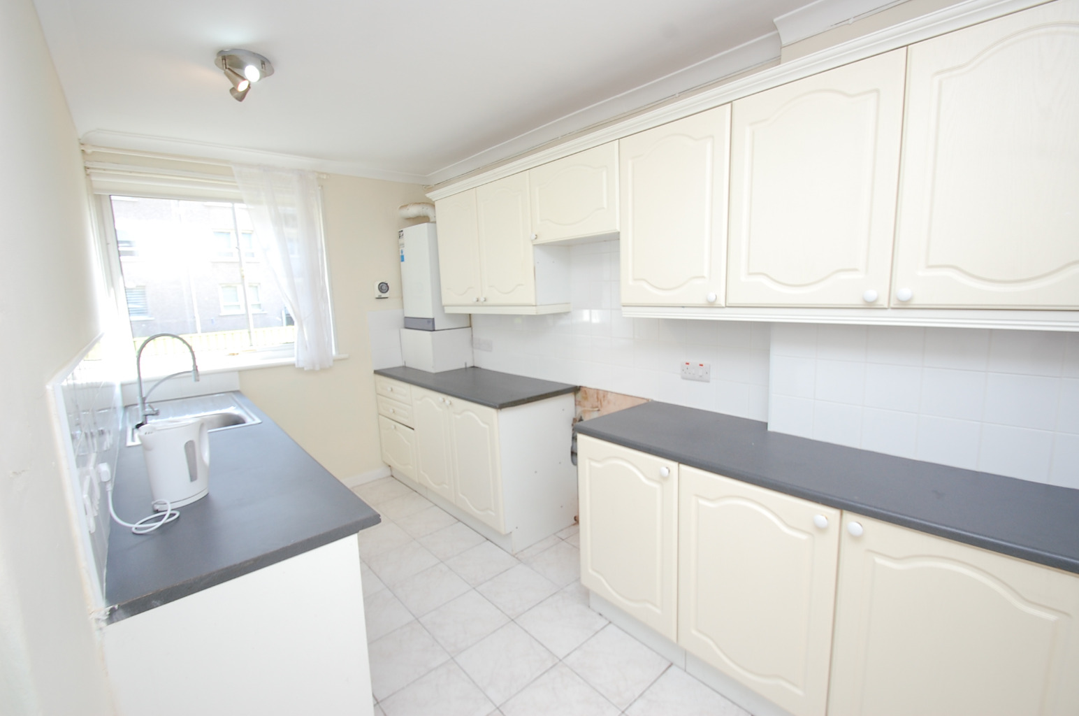 2 bed flat for sale in Hillington Quadrant  - Property Image 5