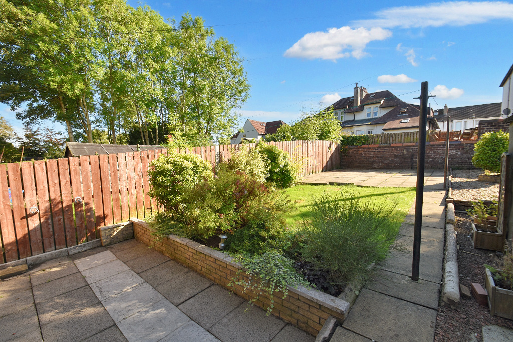 3 bed semi-detached house for sale in Invergyle Drive, Glasgow  - Property Image 16