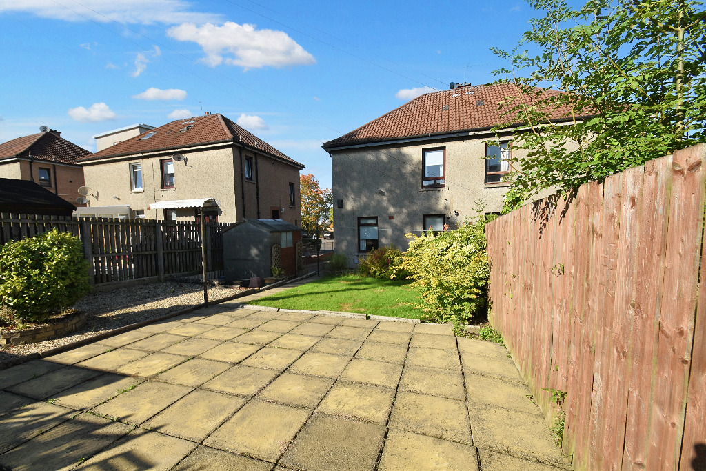 3 bed semi-detached house for sale in Invergyle Drive, Glasgow  - Property Image 18