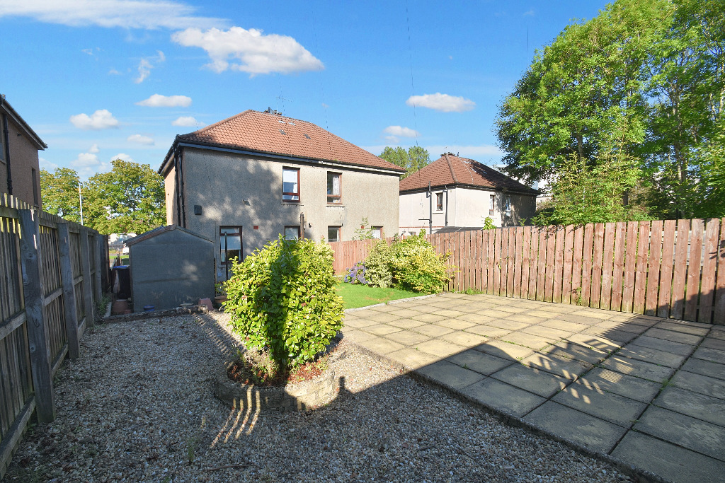 3 bed semi-detached house for sale in Invergyle Drive, Glasgow  - Property Image 17