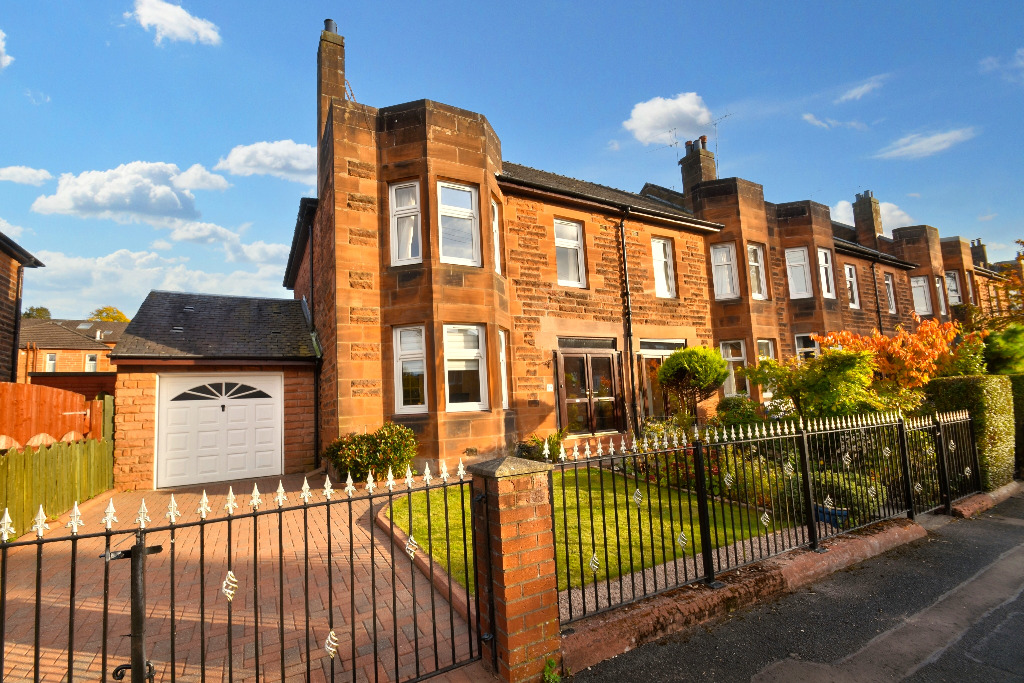 5 bed end of terrace house for sale in Lugar Drive, Glasgow  - Property Image 1