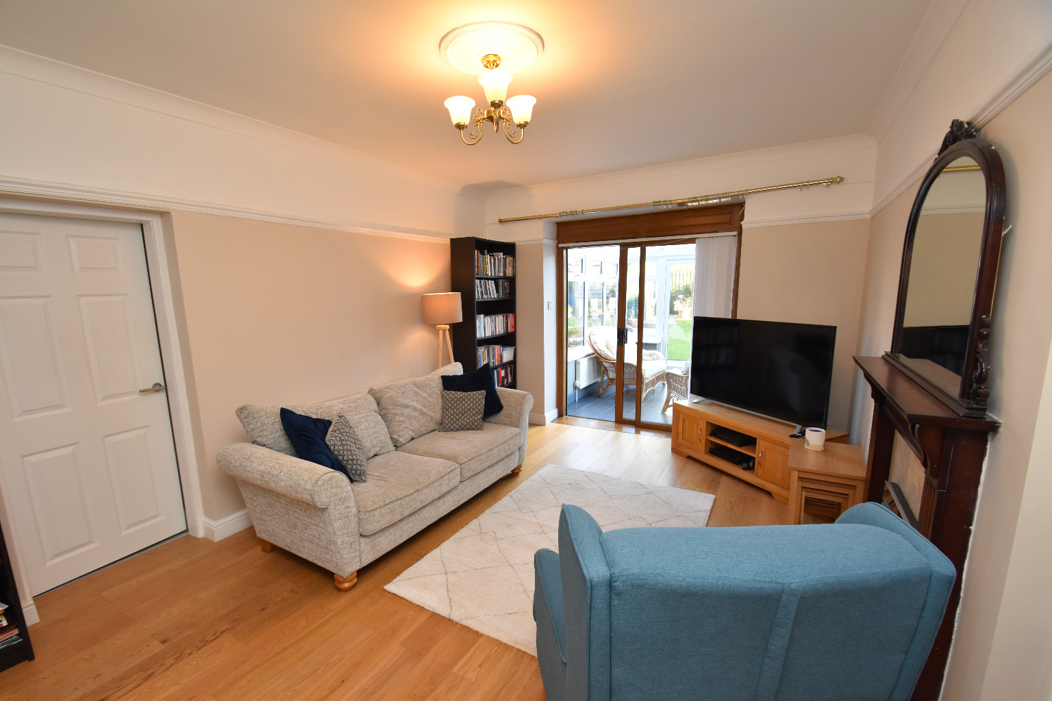 5 bed end of terrace house for sale in Lugar Drive, Glasgow  - Property Image 3