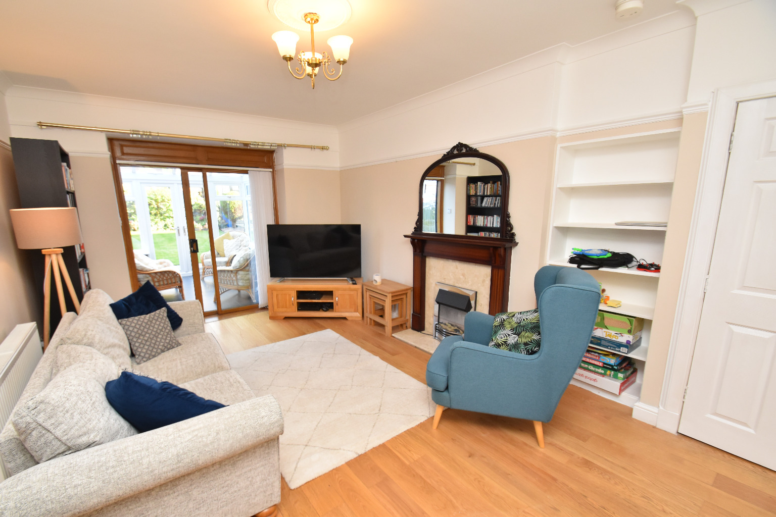 5 bed end of terrace house for sale in Lugar Drive, Glasgow  - Property Image 2