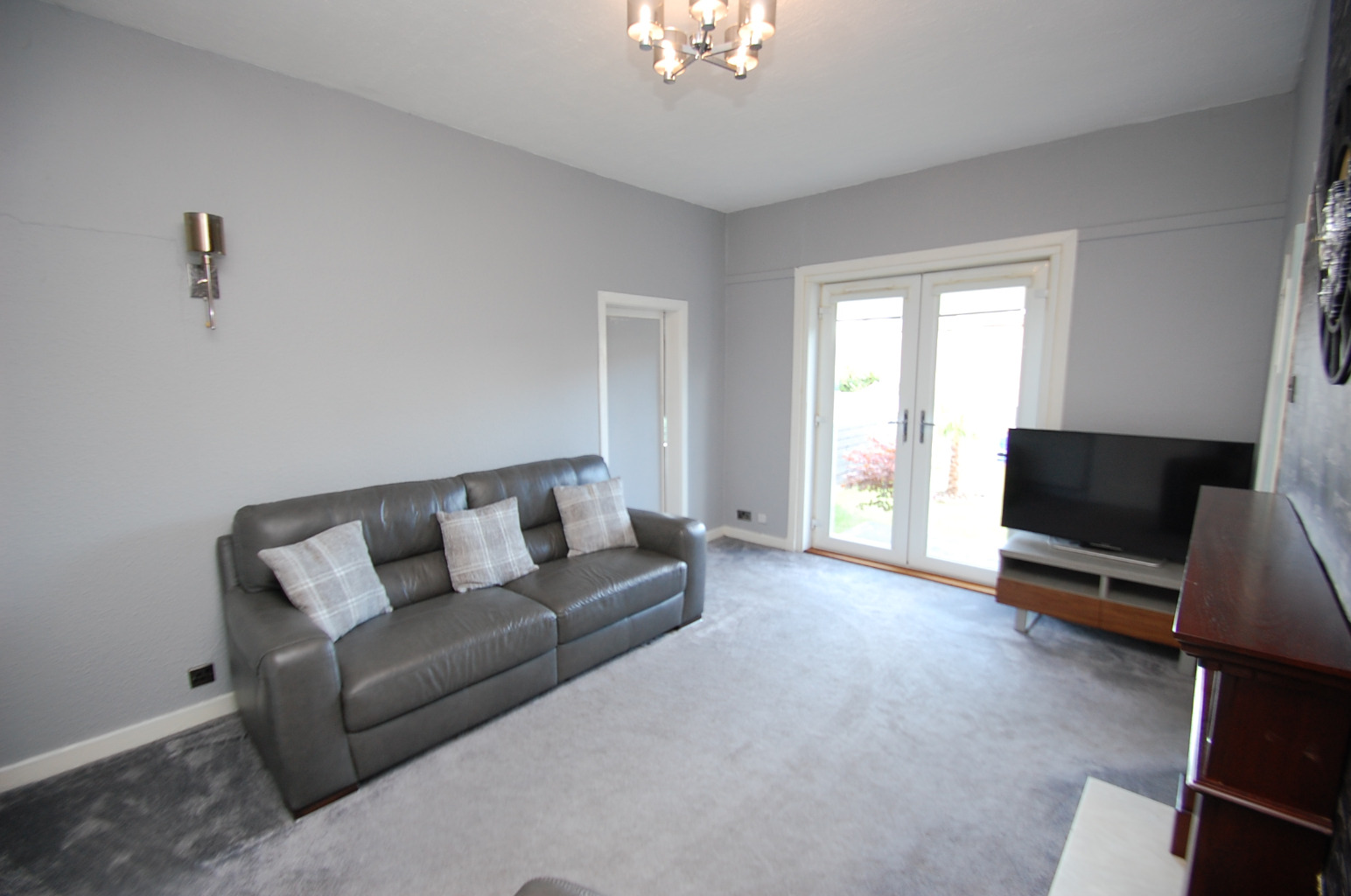 3 bed flat for sale in Arbroath Avenue, Glasgow  - Property Image 5