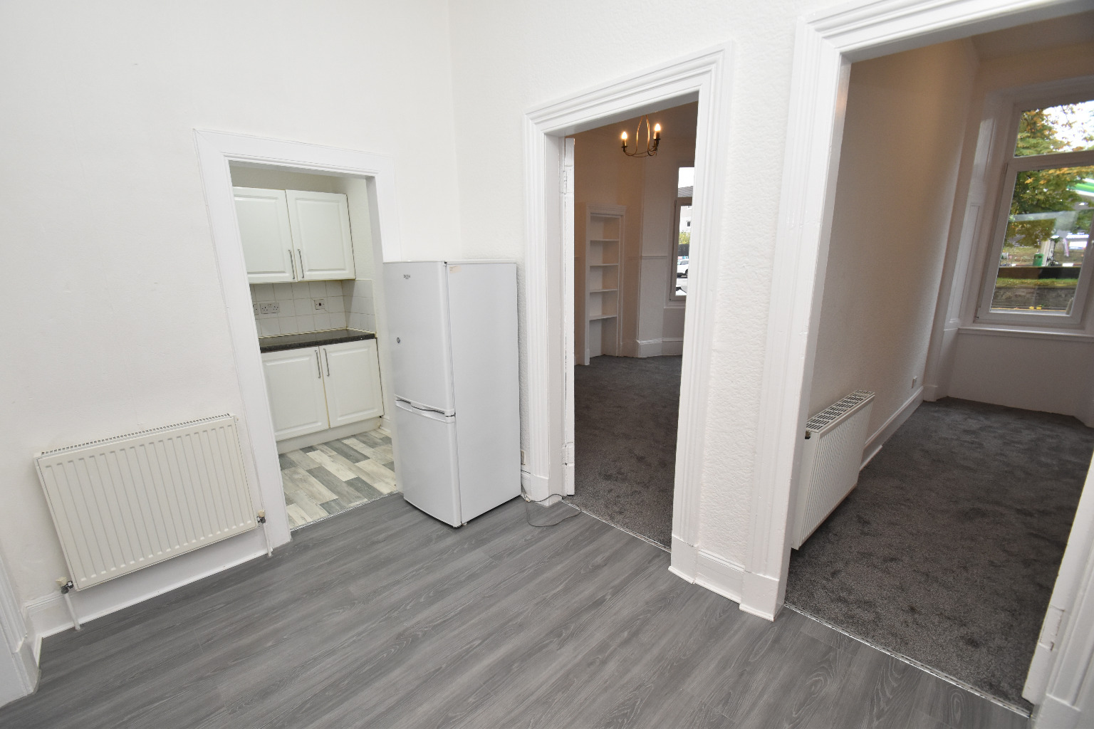 2 bed flat for sale in Paisley Road West  - Property Image 2