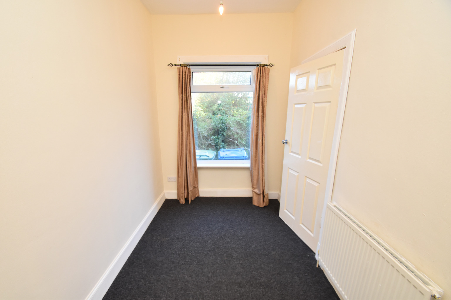 3 bed flat for sale in Wedderlea Drive, Glasgow  - Property Image 4