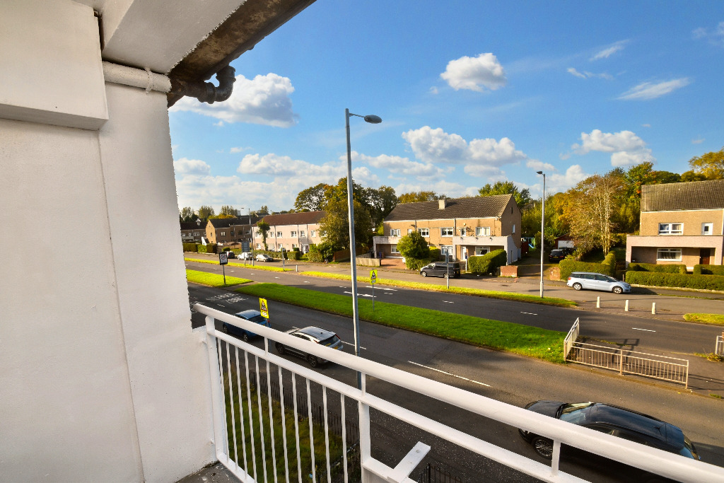 2 bed flat for sale in Sandwood Road, Glasgow  - Property Image 4