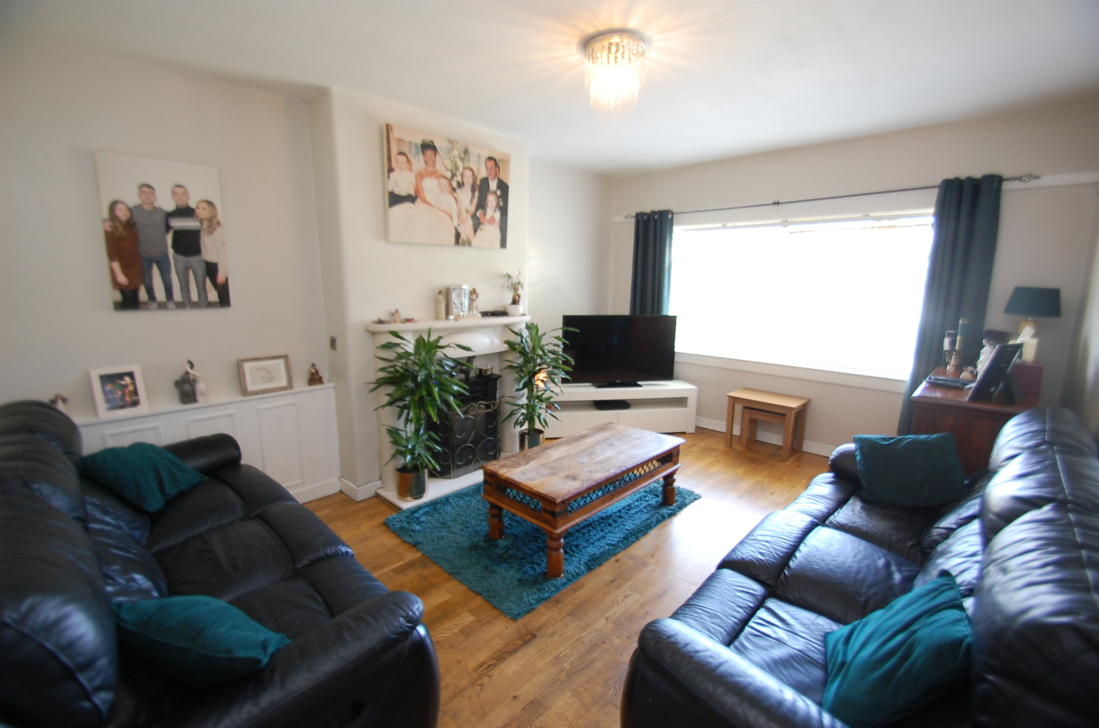 2 bed flat for sale in Allanton Drive, Glasgow  - Property Image 2