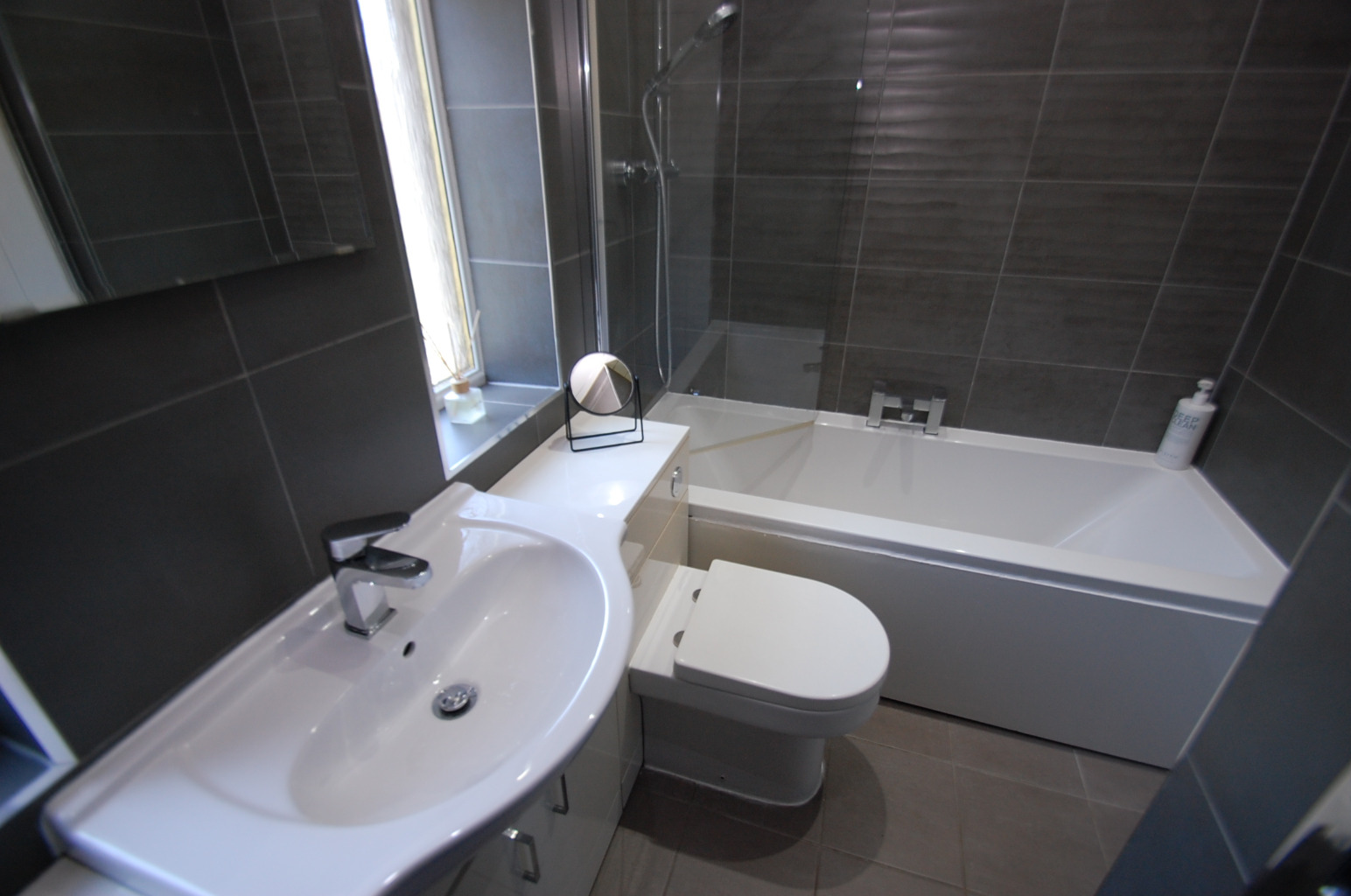 2 bed flat for sale in Allanton Drive, Glasgow  - Property Image 16