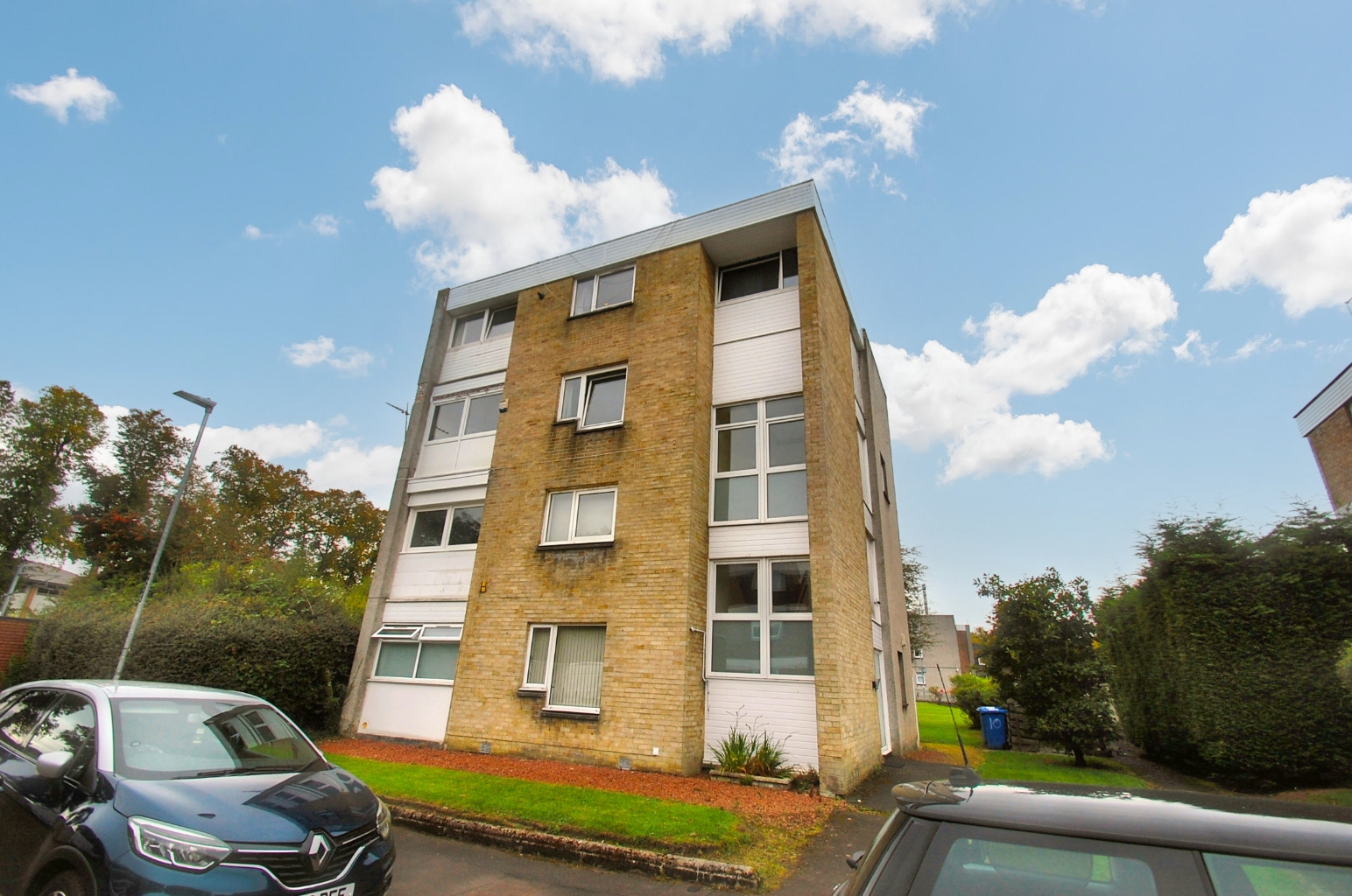 2 bed flat for sale in Crookston Court, Glasgow  - Property Image 1