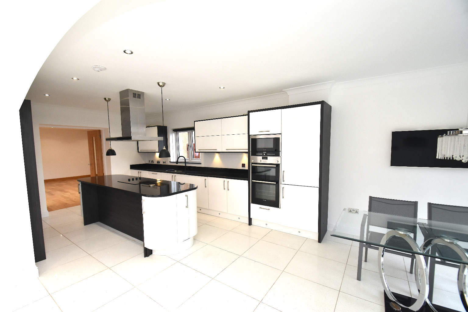 4 bed detached house for sale in Braids Drive, Glasgow  - Property Image 3