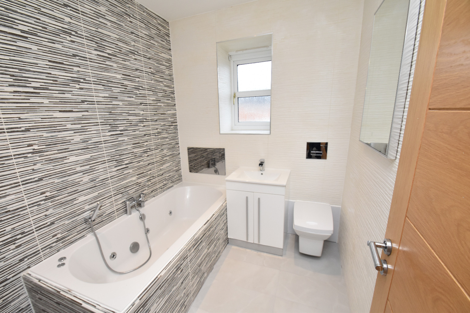 4 bed detached house for sale in Braids Drive, Glasgow  - Property Image 16