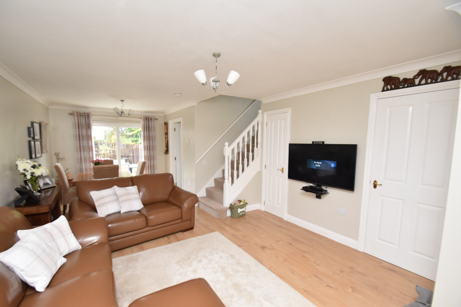 3 bed detached house for sale in Hardridge Avenue, Glasgow  - Property Image 3