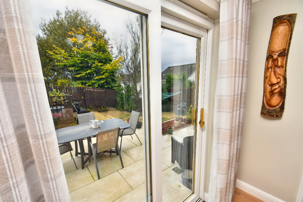 3 bed detached house for sale in Hardridge Avenue, Glasgow  - Property Image 6