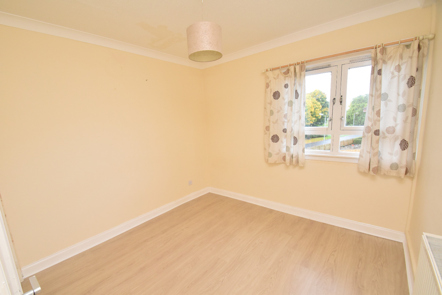 3 bed flat for sale in Moulin Terrace, Glasgow  - Property Image 10