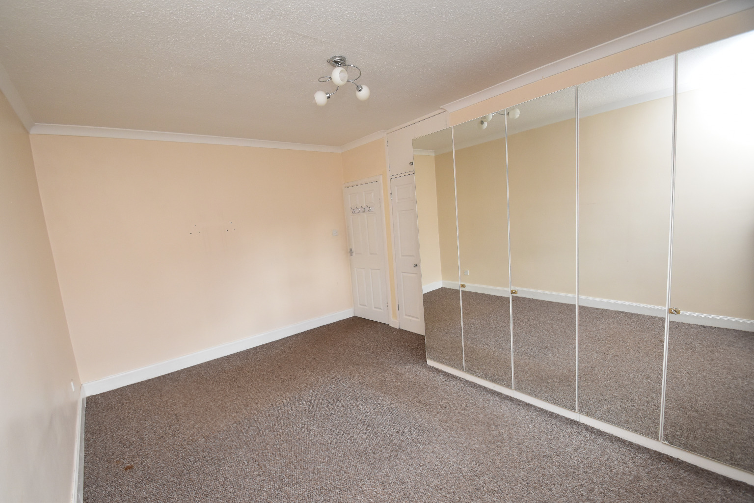 3 bed flat for sale in Moulin Terrace, Glasgow  - Property Image 9