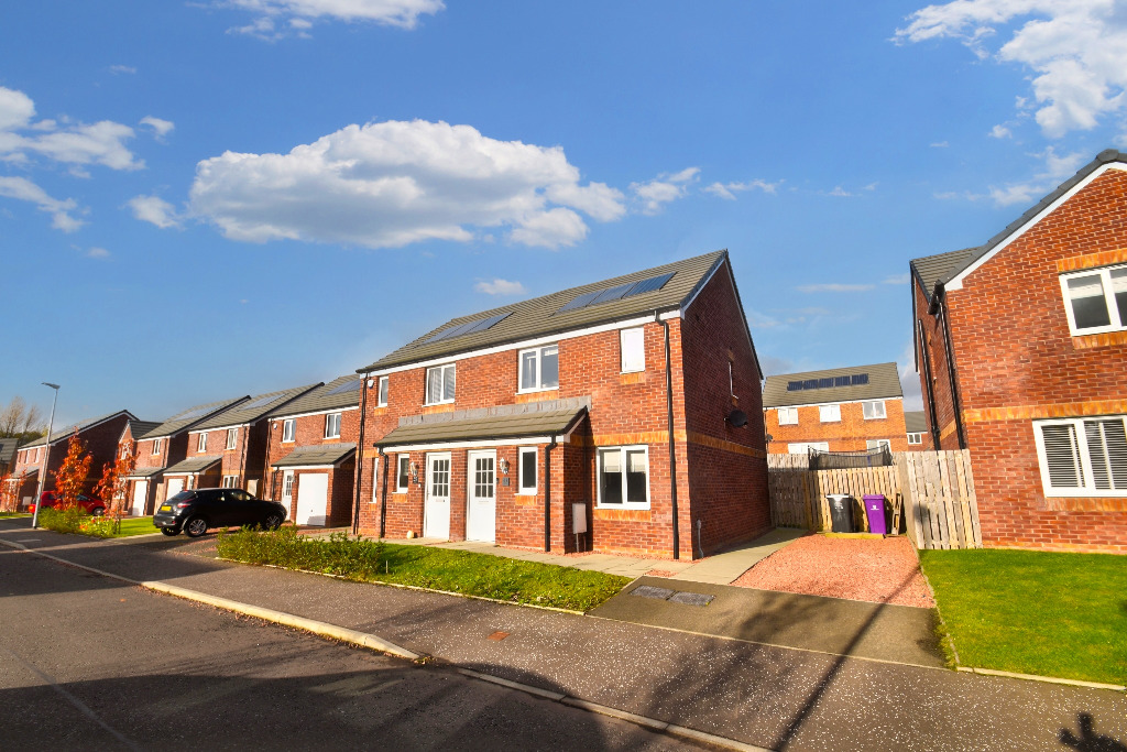 3 bed semi-detached house for sale in Penny Crescent, Glasgow  - Property Image 20