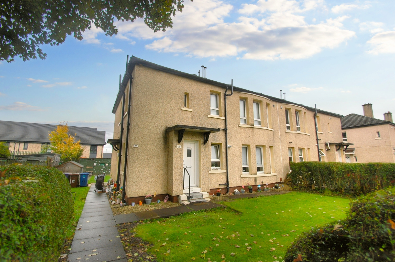 3 bed flat for sale in Cromdale Street, Glasgow  - Property Image 1