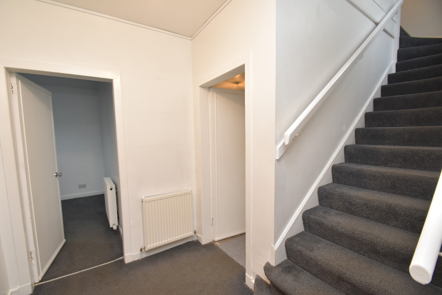 3 bed semi-detached house for sale in Ladykirk Drive, Glasgow  - Property Image 2