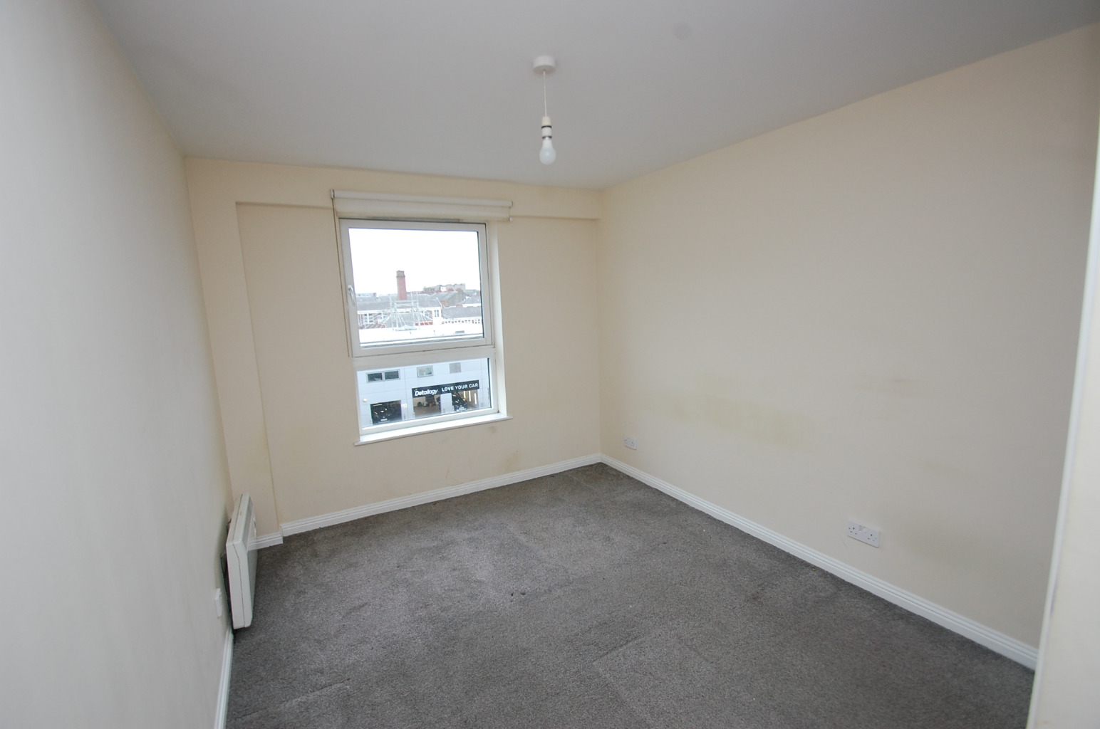 2 bed flat for sale in Wallace Street, Glasgow  - Property Image 9