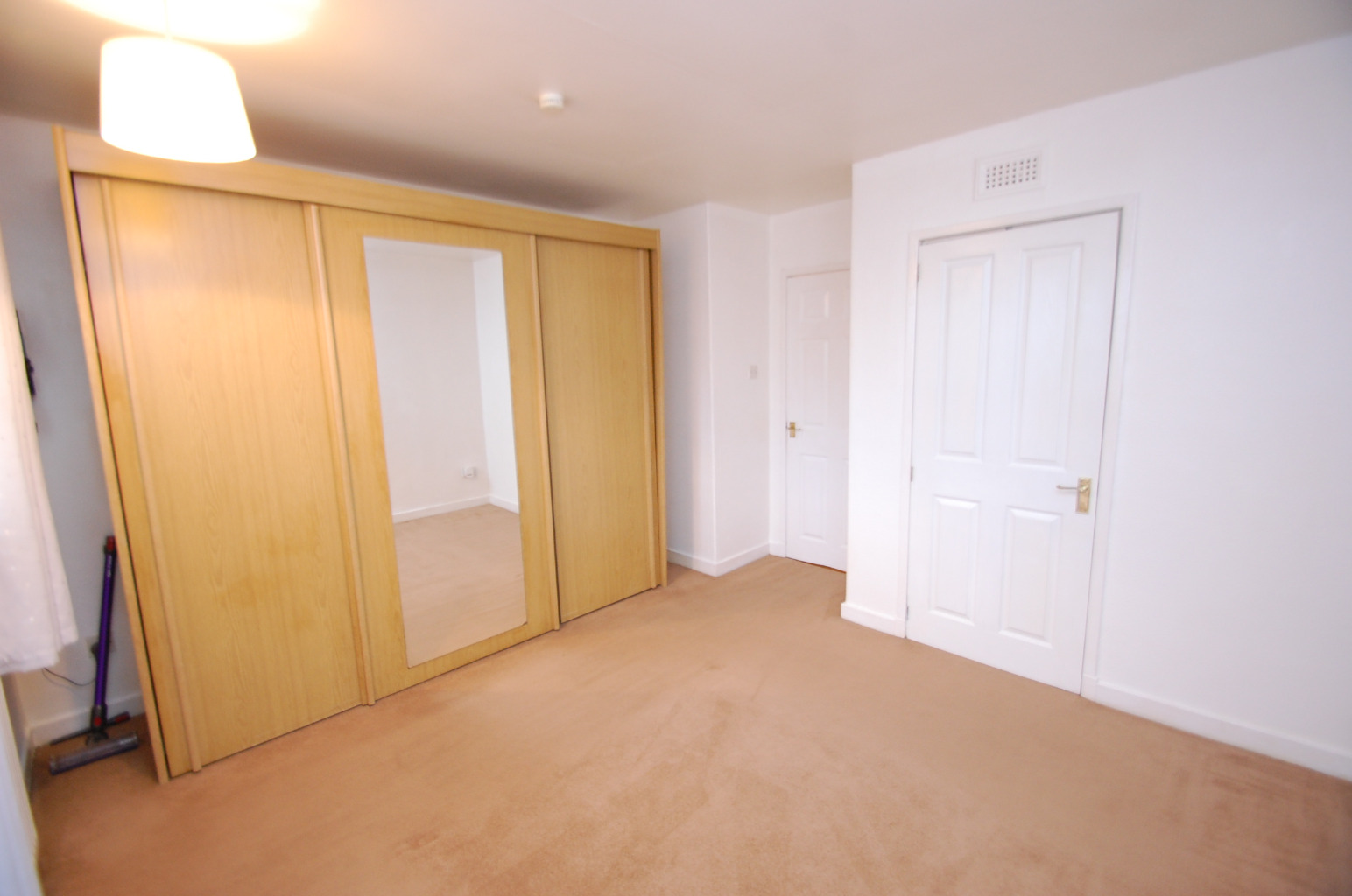 2 bed flat for sale in Hillington Quadrant, Glasgow  - Property Image 10