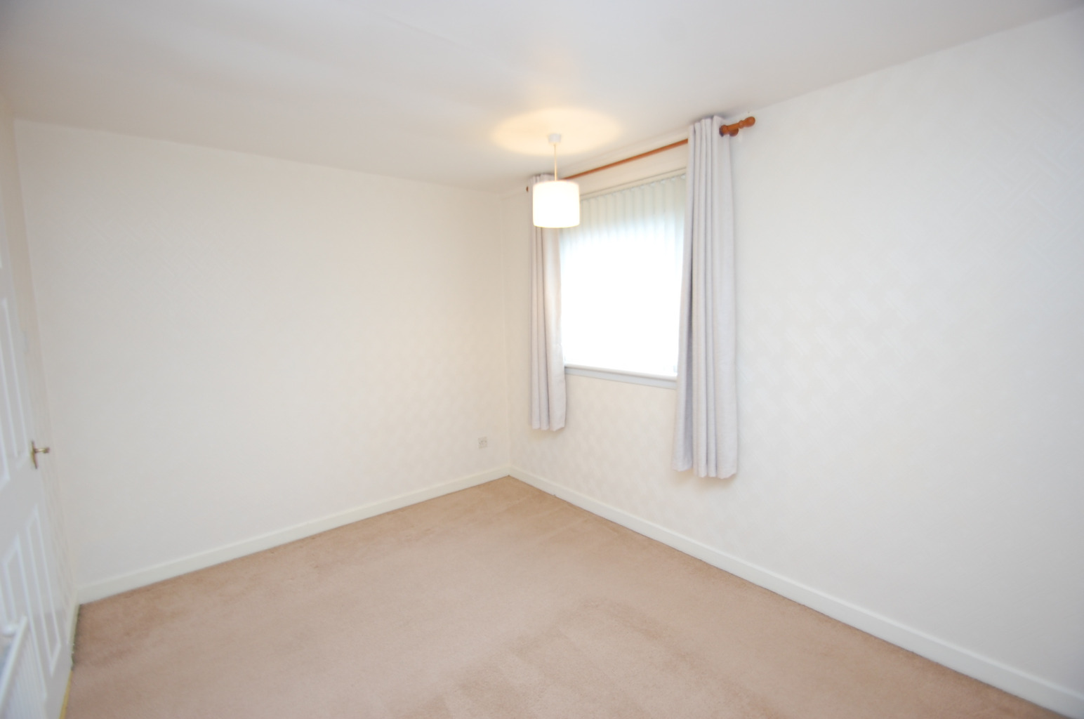 2 bed flat for sale in Hillington Quadrant, Glasgow  - Property Image 12