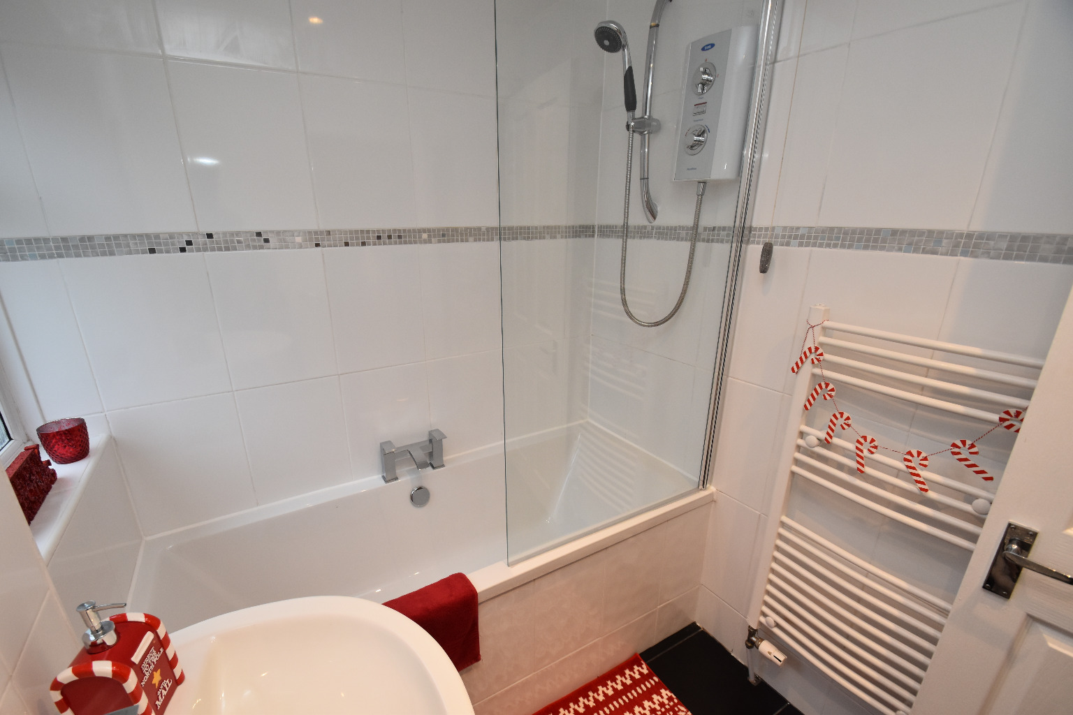 3 bed ground floor flat for sale in Baldovie Road, Glasgow  - Property Image 15