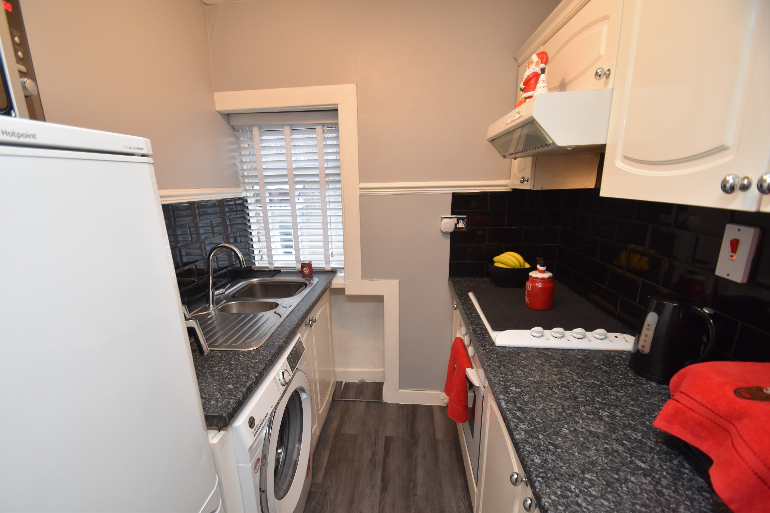 3 bed ground floor flat for sale in Baldovie Road, Glasgow  - Property Image 5