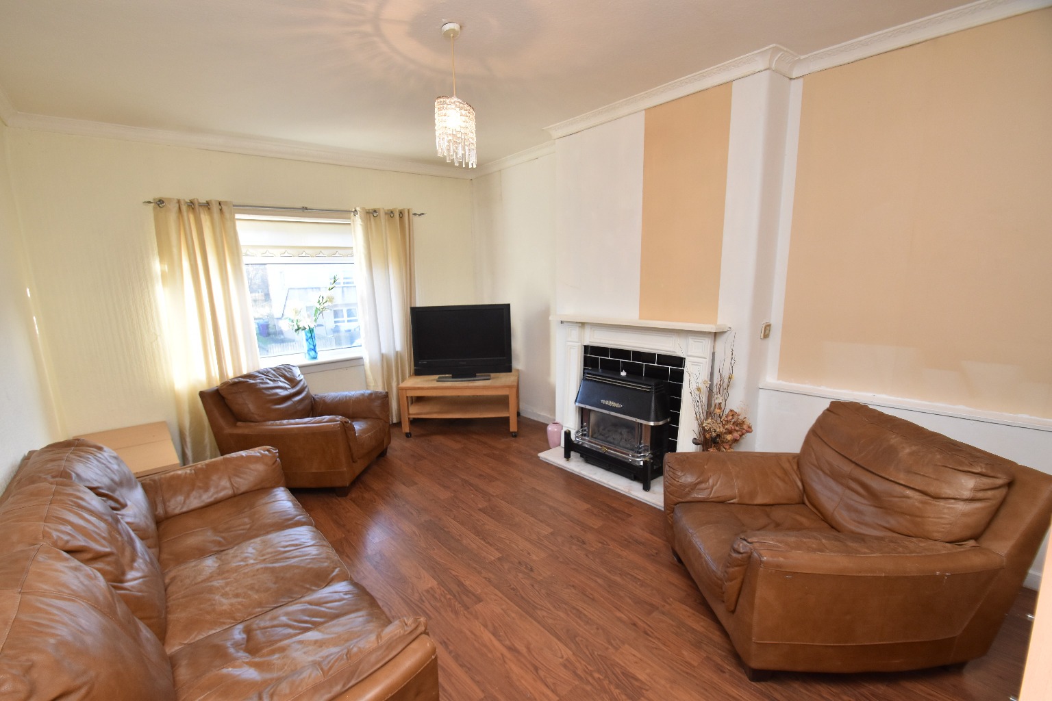 3 bed flat for sale in Muirdykes Road, Glasgow  - Property Image 2