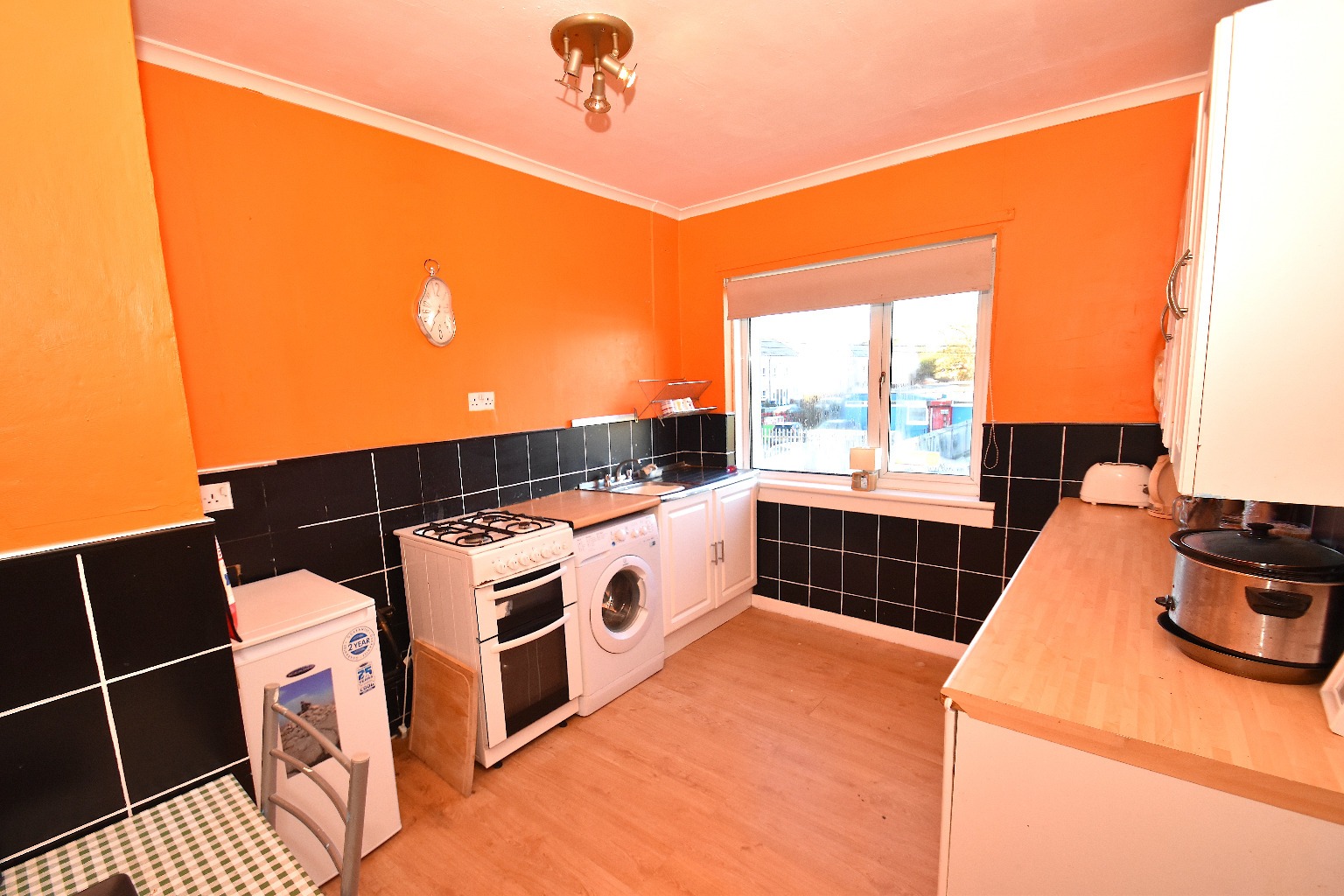 3 bed flat for sale in Muirdykes Road, Glasgow  - Property Image 4