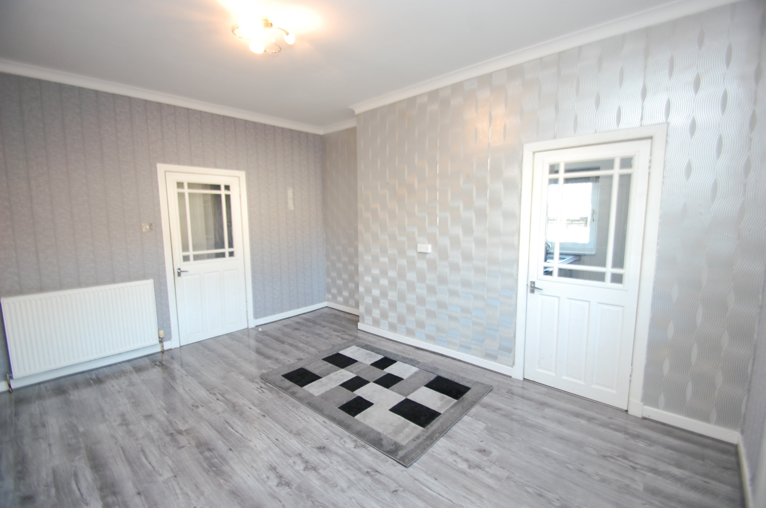 3 bed flat for sale in Merton Drive, Glasgow  - Property Image 4