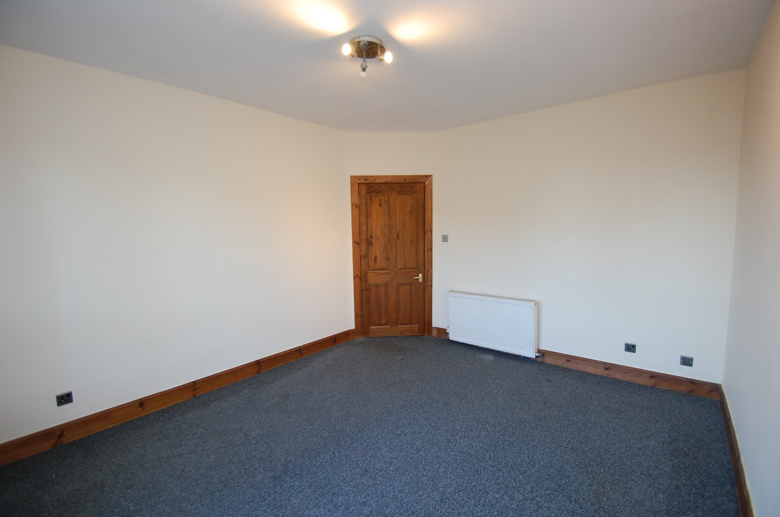 2 bed flat for sale in Mallaig Road, Glasgow  - Property Image 8