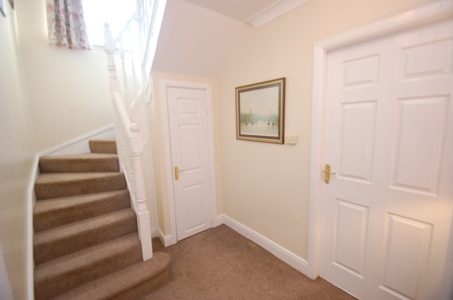 4 bed detached house for sale in Staybrae Grove, Glasgow  - Property Image 7