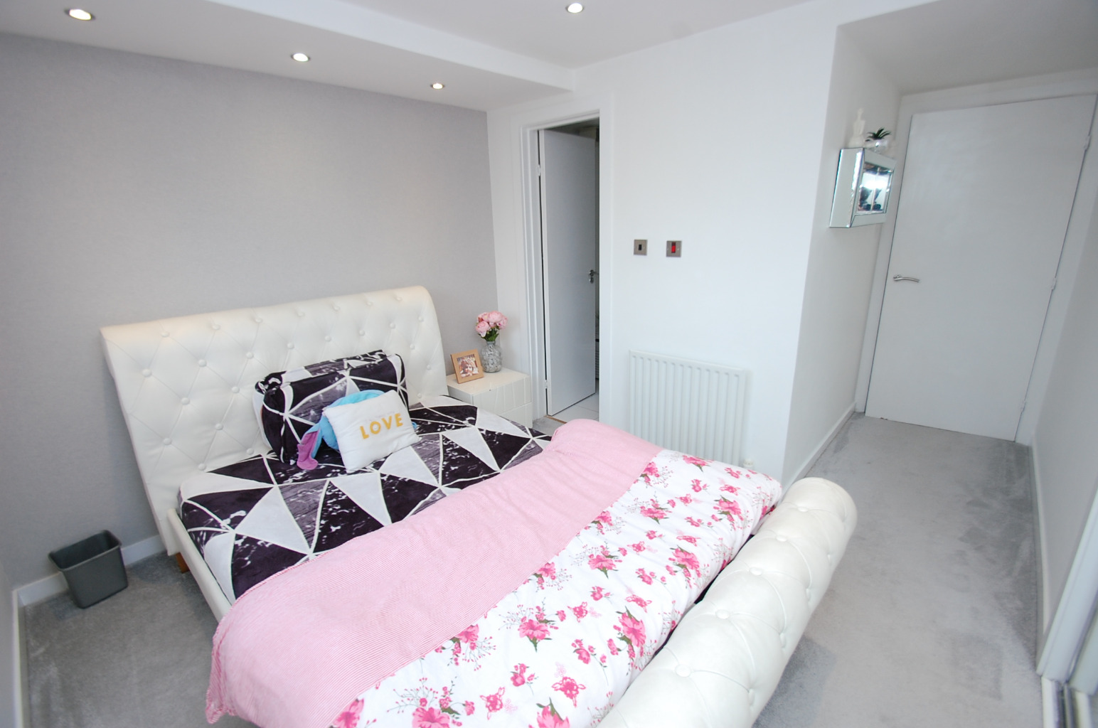 2 bed flat for sale in Greenlaw Court, Glasgow  - Property Image 10