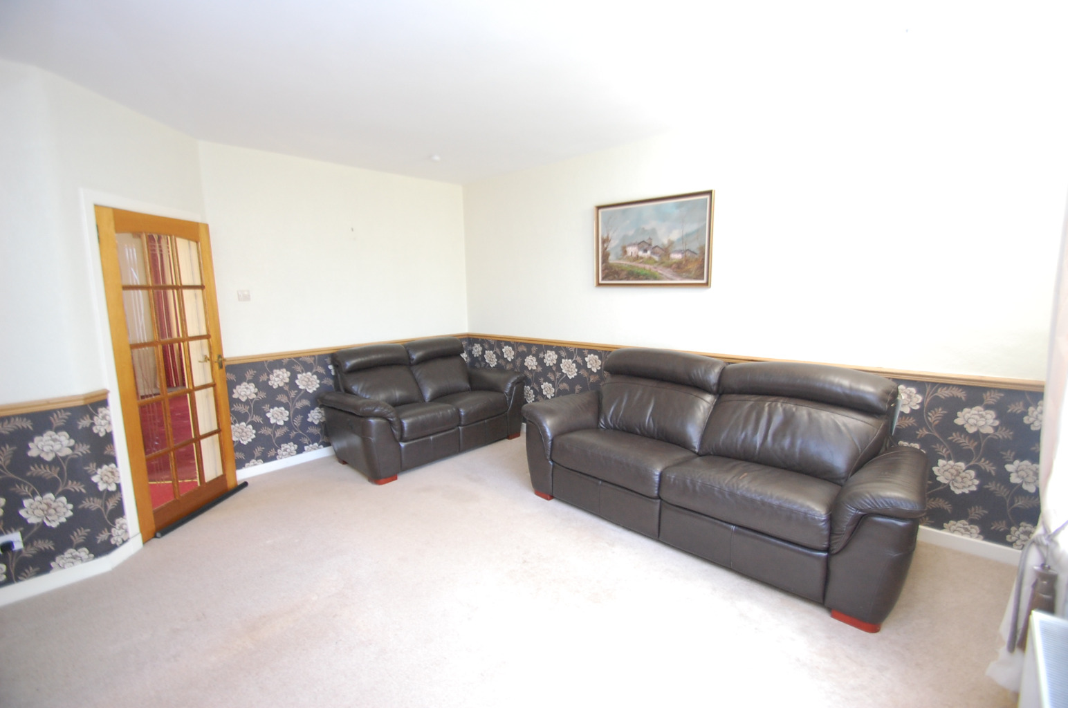 3 bed flat for sale in Lamberton Drive, Glasgow  - Property Image 3