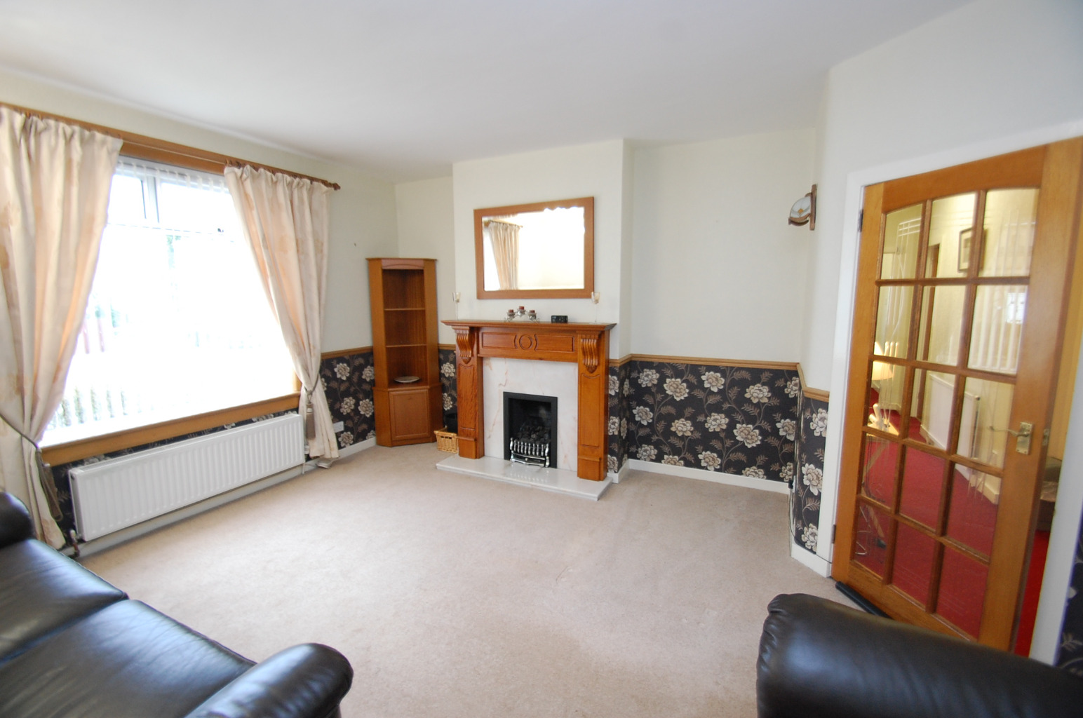 3 bed flat for sale in Lamberton Drive, Glasgow  - Property Image 5