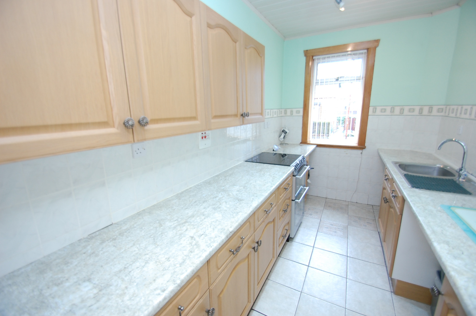 3 bed flat for sale in Lamberton Drive, Glasgow  - Property Image 8