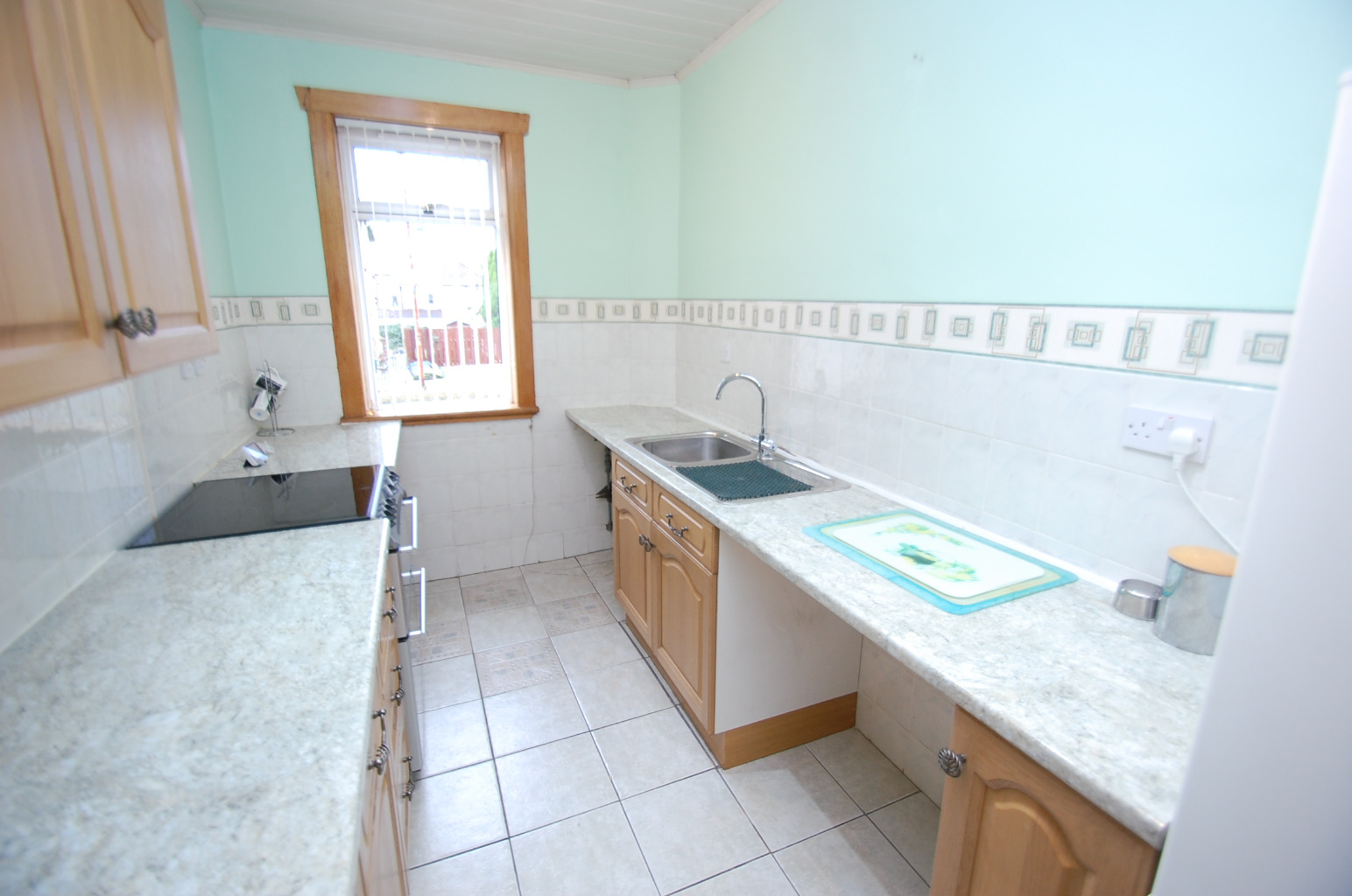 3 bed flat for sale in Lamberton Drive, Glasgow  - Property Image 9