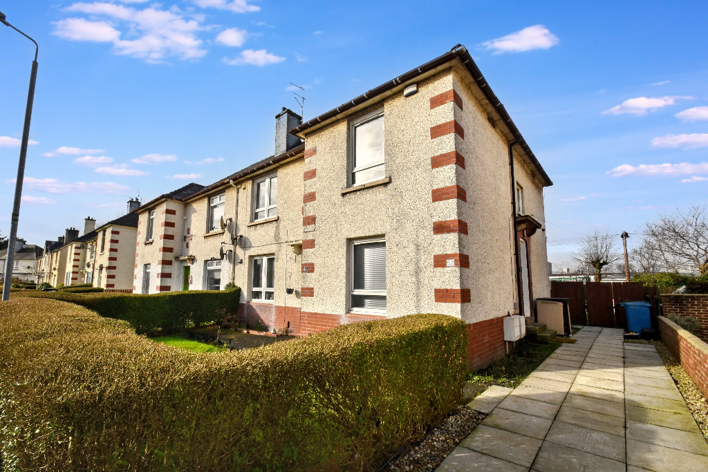 2 bed flat for sale in Carleith Quadrant, Glasgow  - Property Image 1