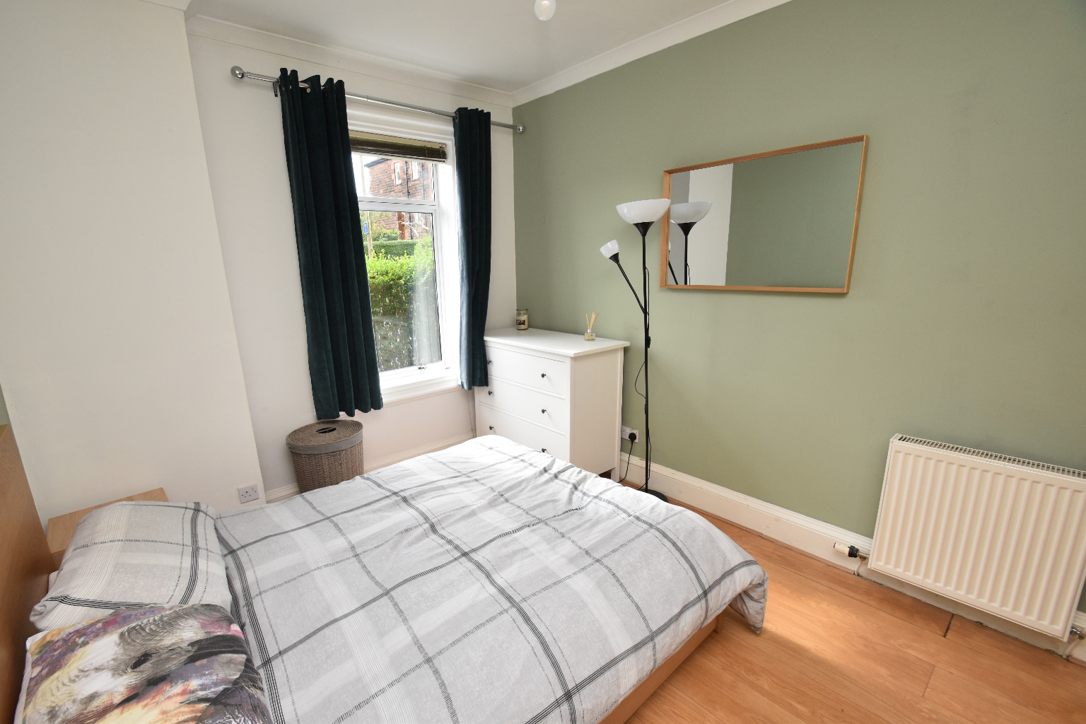 3 bed flat for sale in Moness Drive, Glasgow  - Property Image 10