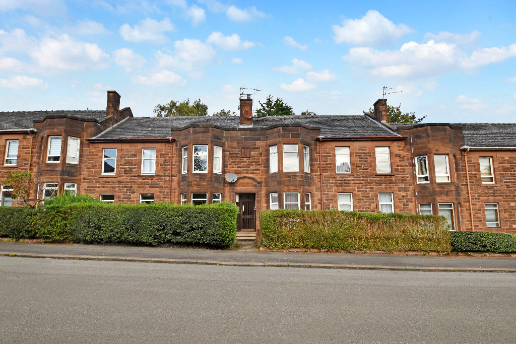 3 bed flat for sale in Moness Drive, Glasgow, G52